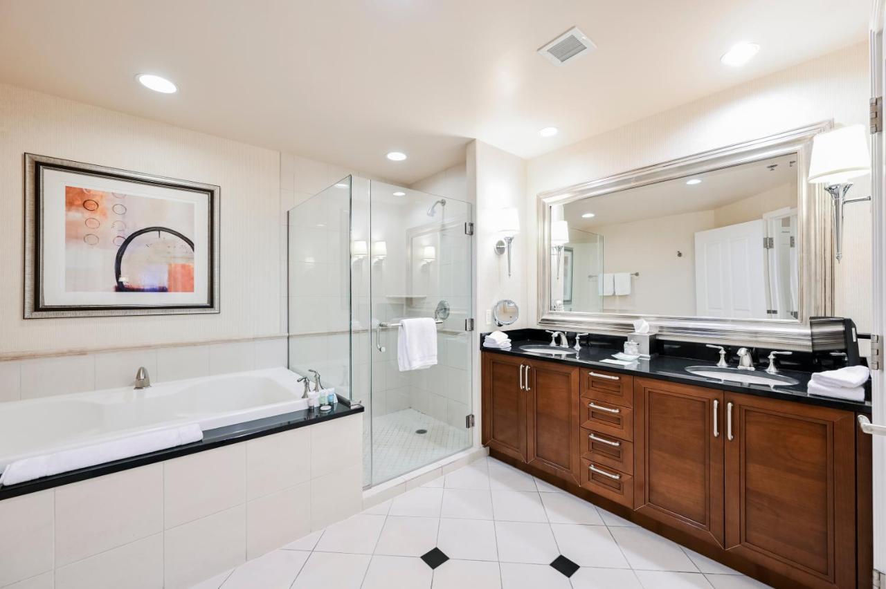 Penthouse Suite With Strip View At The Signature At Mgm Grand 라스베이거스 외부 사진