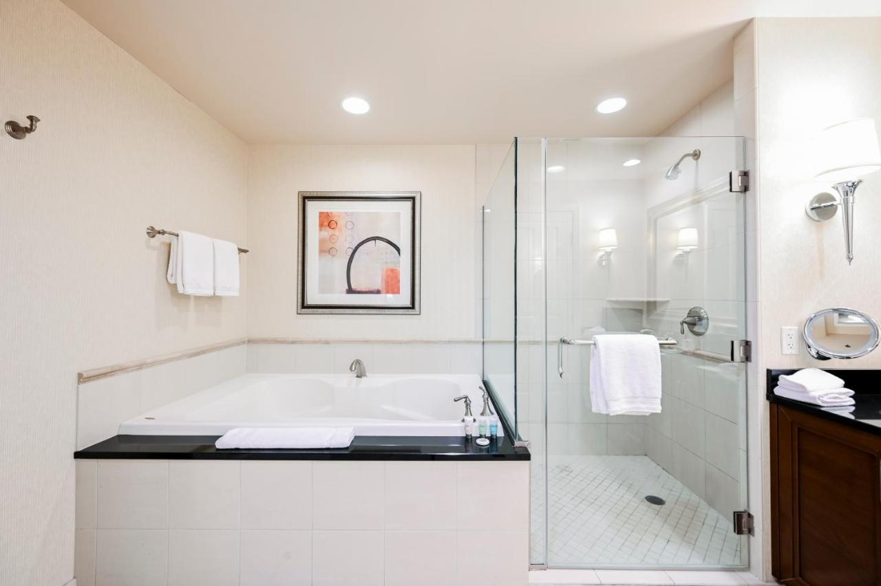 Penthouse Suite With Strip View At The Signature At Mgm Grand 라스베이거스 외부 사진