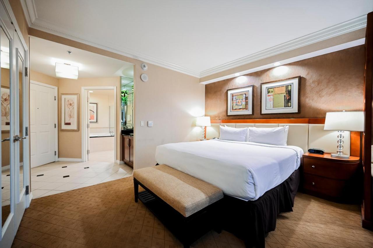 Penthouse Suite With Strip View At The Signature At Mgm Grand 라스베이거스 외부 사진